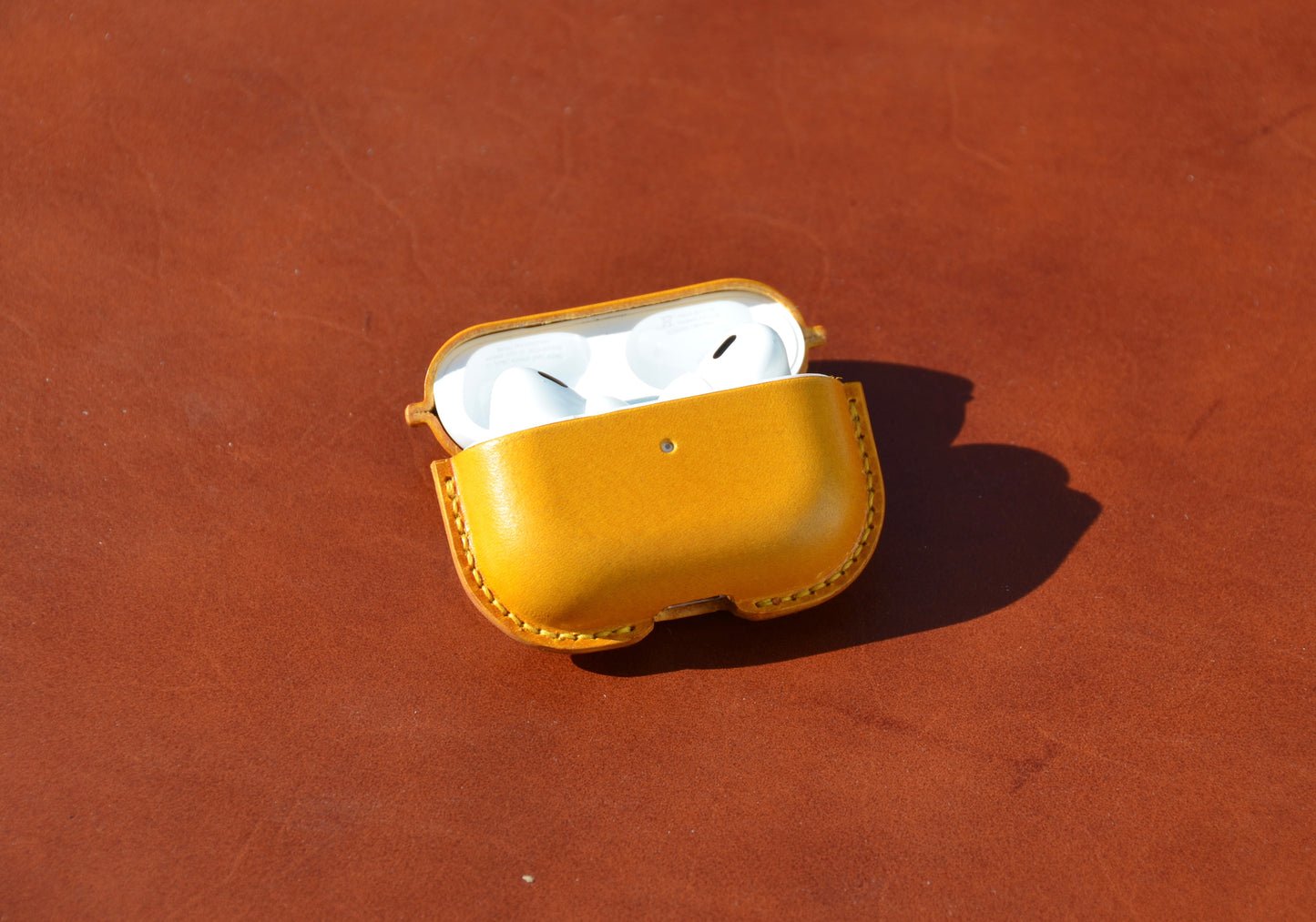 Leather Case for AirPods Pro (1st & 2nd generation)