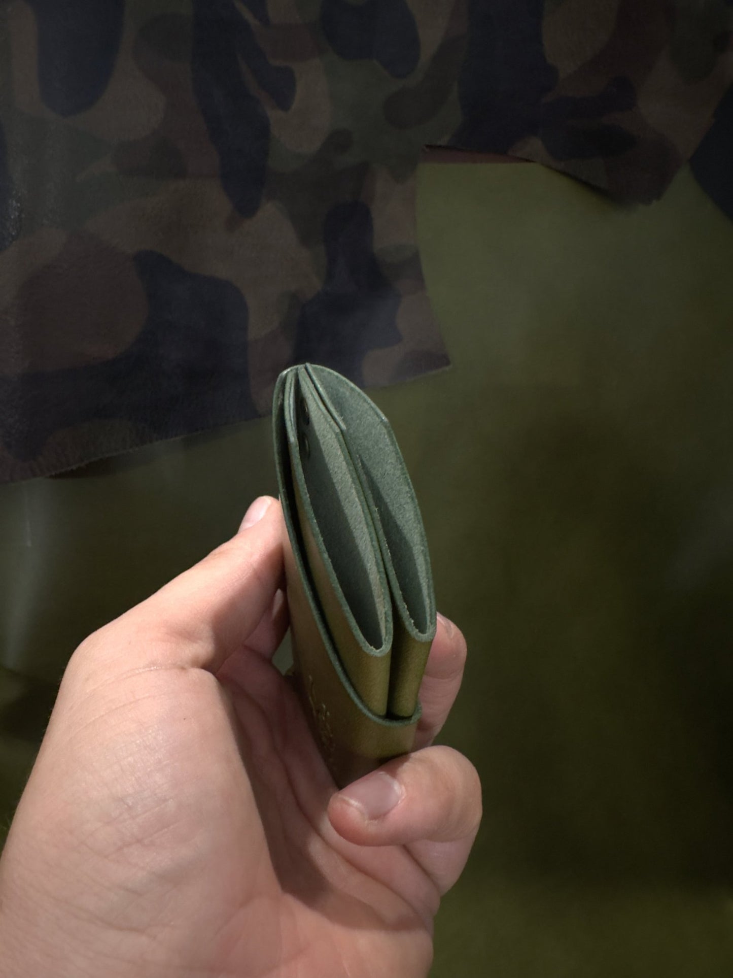 Stitchless Handmade Leather Wallet - NATS GOODS CO.