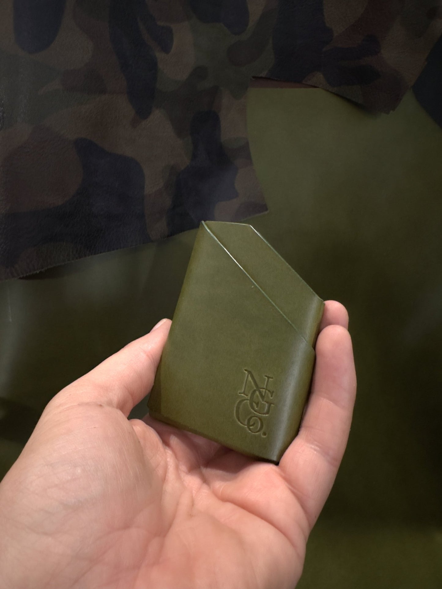 Stitchless Handmade Leather Wallet - NATS GOODS CO.